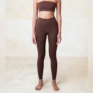 Studio K espresso brown Eira bamboo leggings S